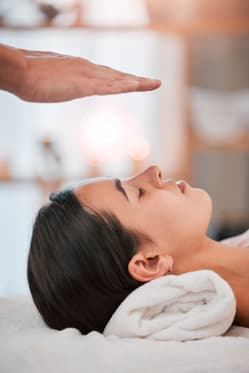 Reiki Treatment Session