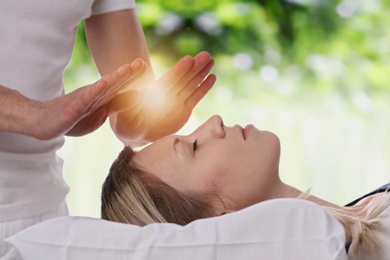 Toronto Reiki Treatment Session